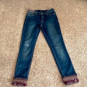 Charlie B. Womens jeans denim. Size 8. Stretch NWT